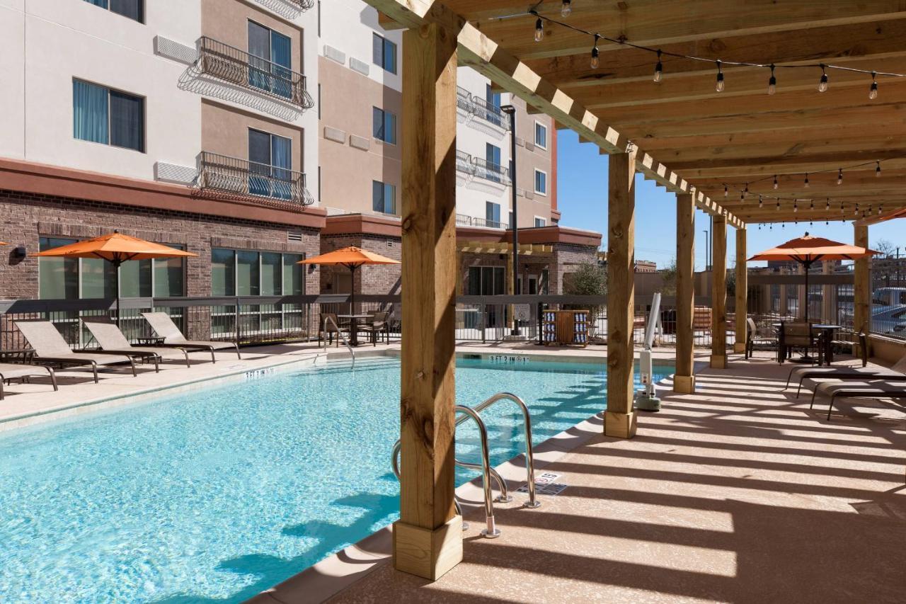 Courtyard By Marriott Fort Worth Historic Stockyards Hotel Exterior photo